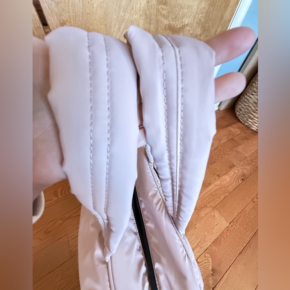 Calpak Luka Duffel - Rose Quartz - Picture 10 of 12
